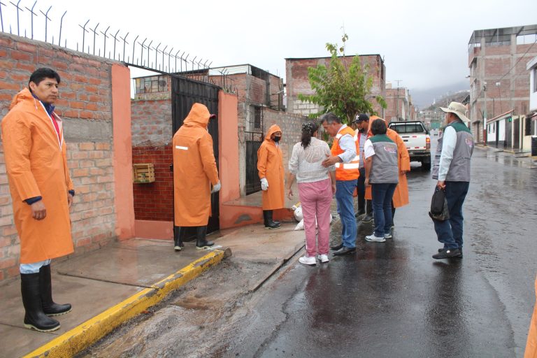 Atención a la población para superar los daños producidos por la lluvia