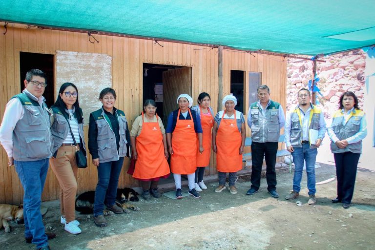 MUNICIPIO INSPECCIONA OLLAS COMUNES DEL DISTRITO