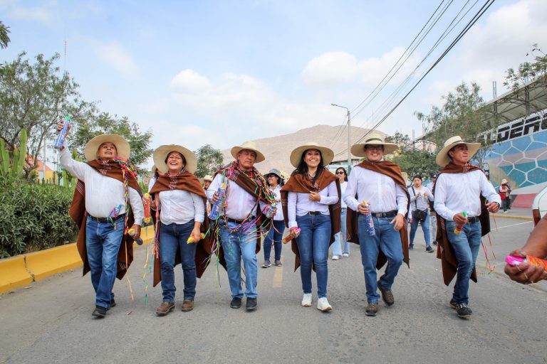 MUNICIPIO DE UCHUMAYO CELEBRA CARNAVALES DE ANTAÑO