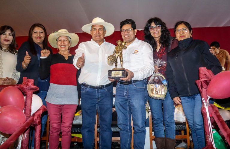 ¡Uchumayo Brilla en el Pasacalle Regional!